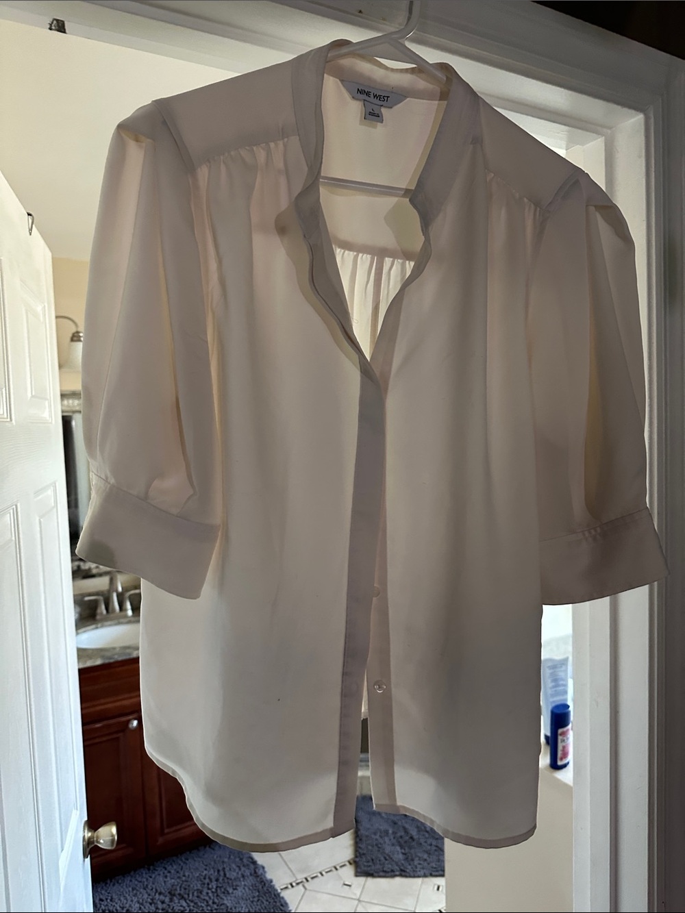 Nine West Cream Short-Sleeve Button Front Blouse